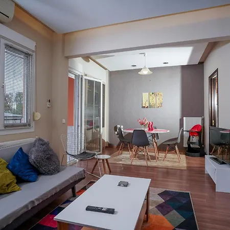 Downtown Comfy Διαμέρισμα
